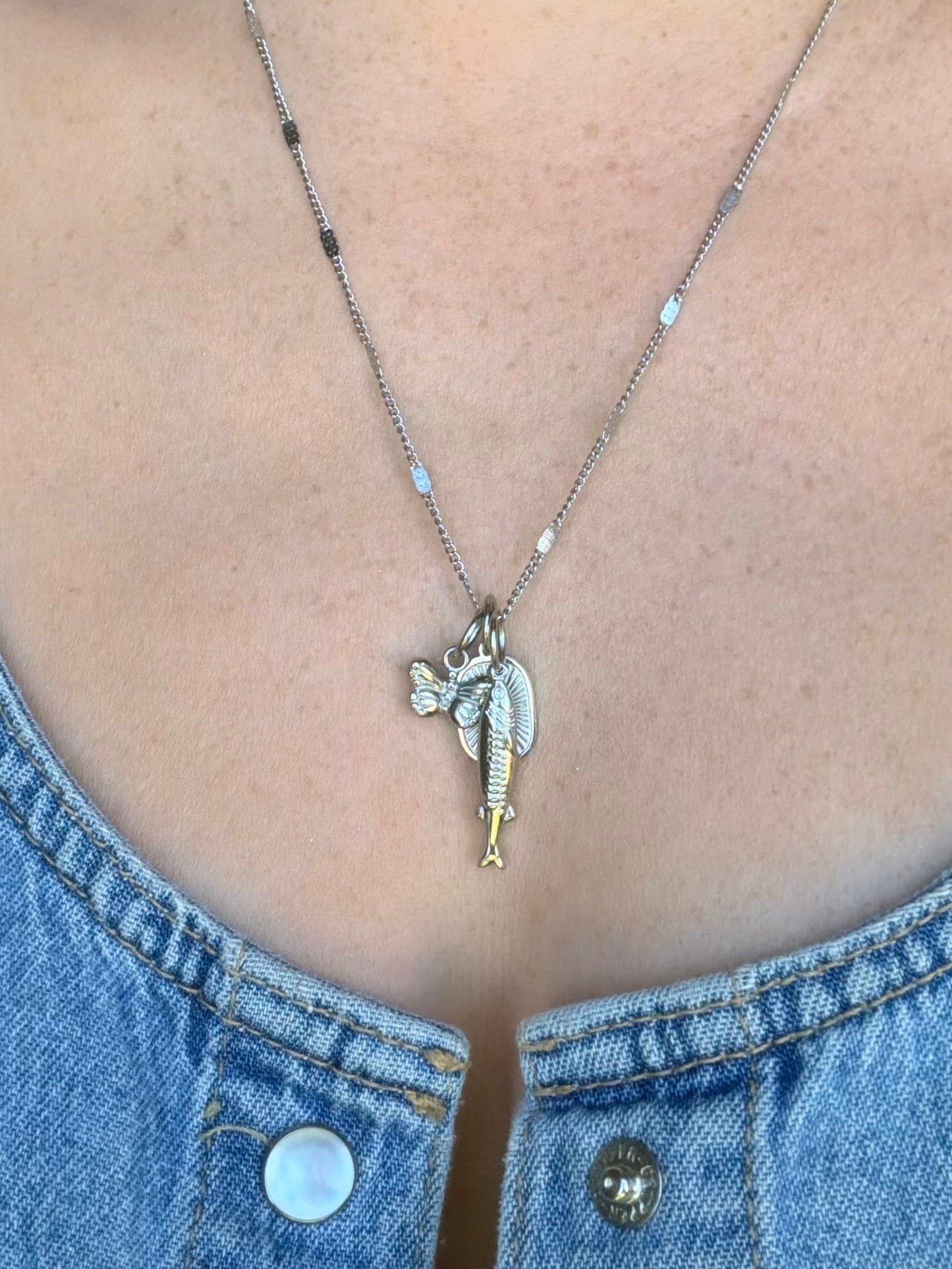 Butterfly Fly Away Charm - Gold