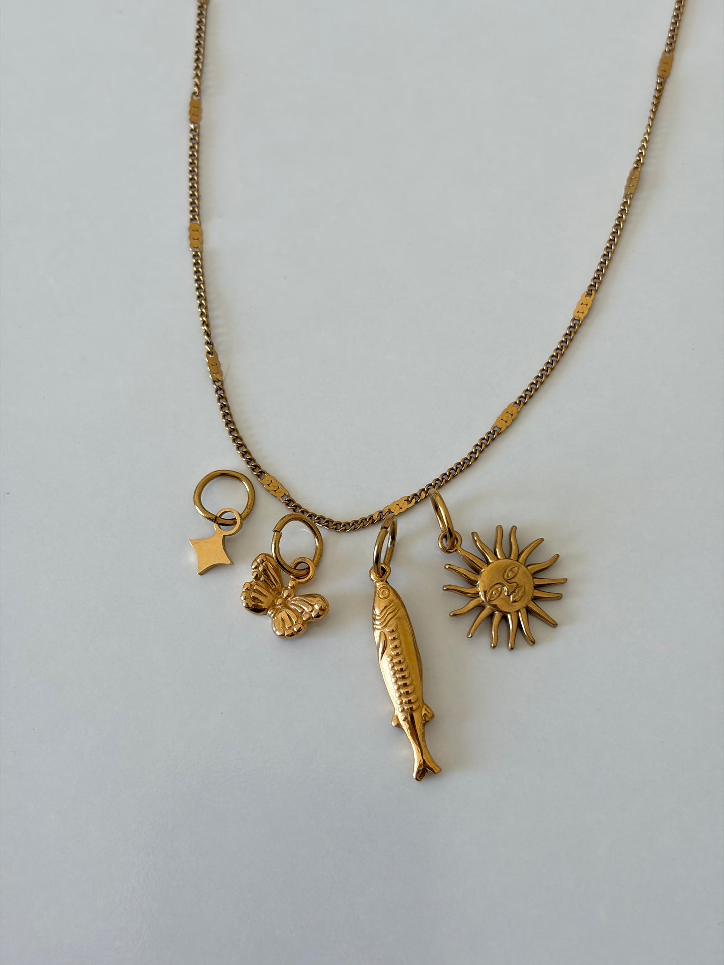 Butterfly Fly Away Charm - Gold