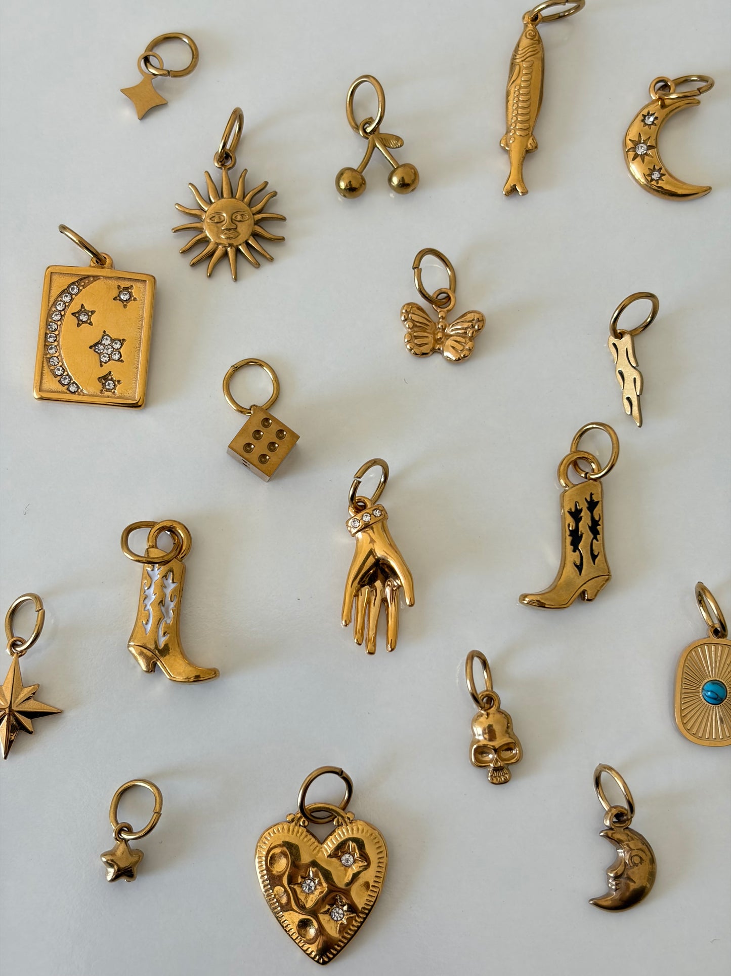Lady Luck Charm - Gold
